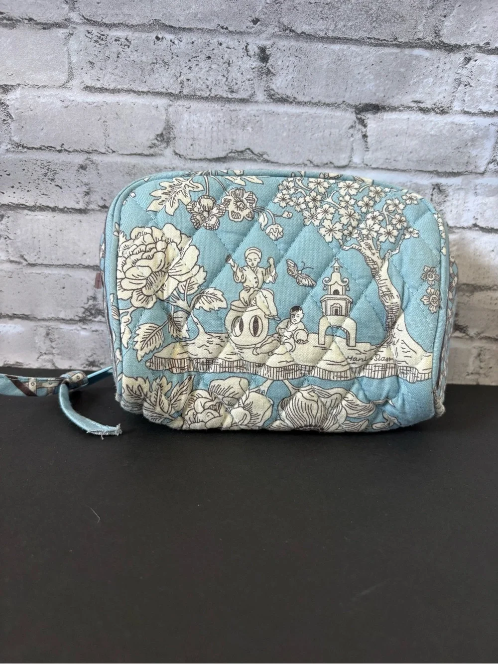Quilted Floral Cosmetic Pouch/Jewelry Organizer Travel Bag